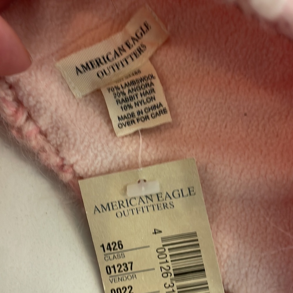American Eagle winter hat - Picture 4 of 4